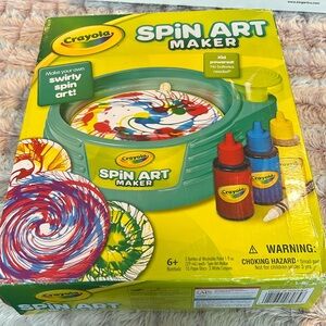 Crayon Spin Art Maker